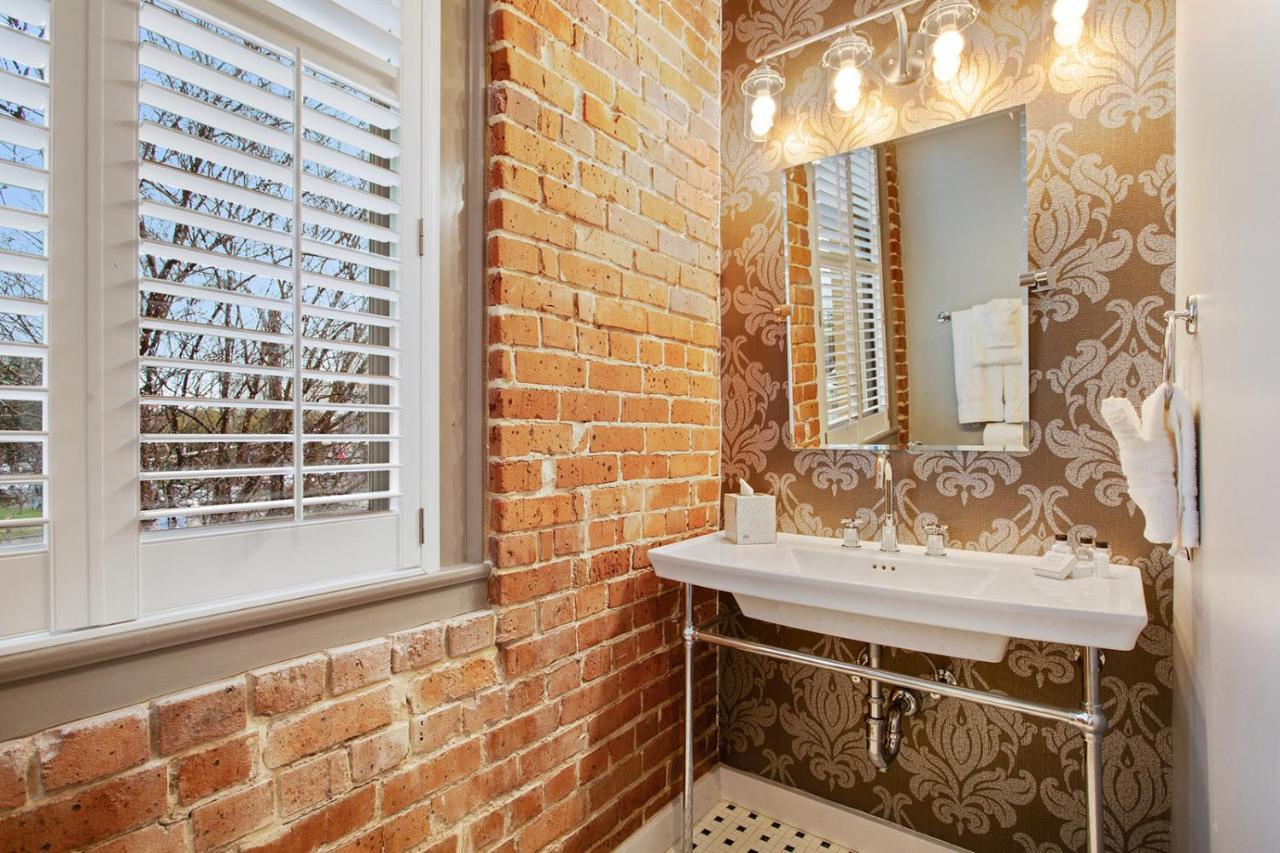 Deluxe Single Room at The Brakeman Hotel