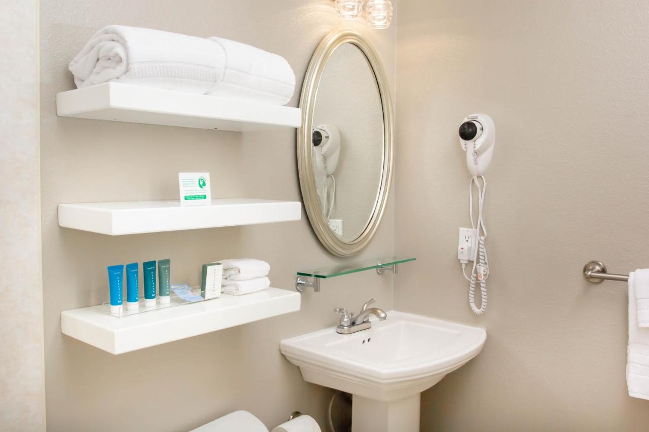 | Belltown Inn
