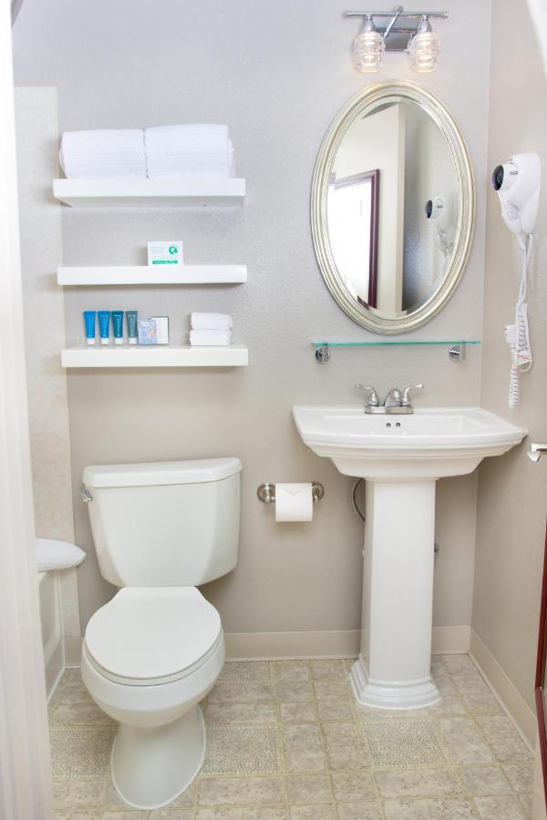 | Belltown Inn