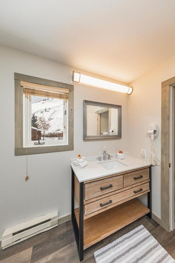  | Miller Park Lodge