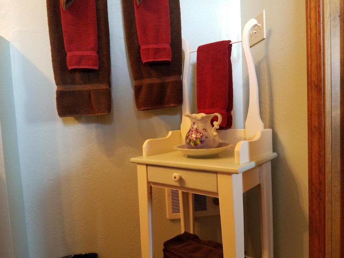 | Starry Nights Ranch Bed & Breakfast