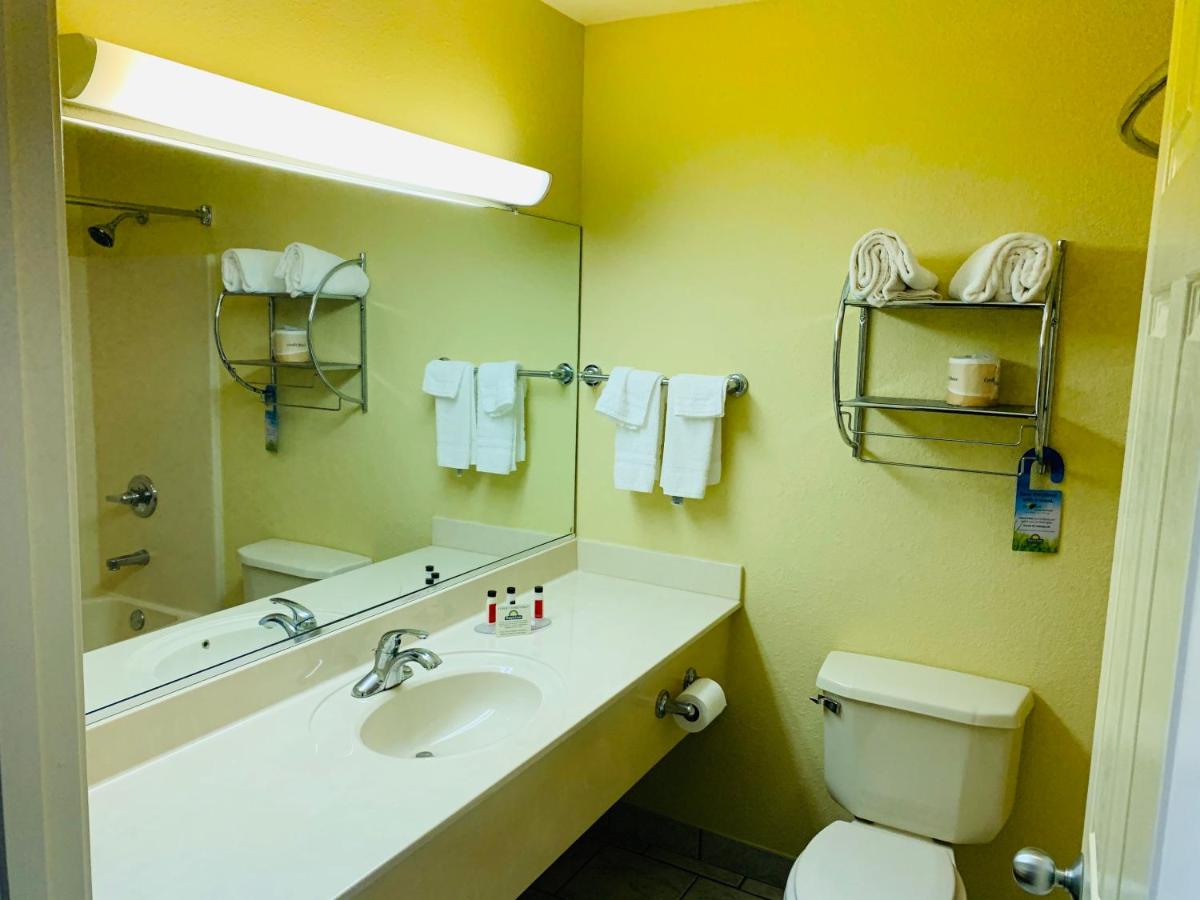  | Days Inn by Wyndham Trumann AR
