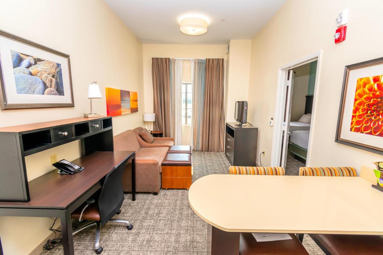  | Staybridge Suites Houston - IAH Airport, an IHG Hotel