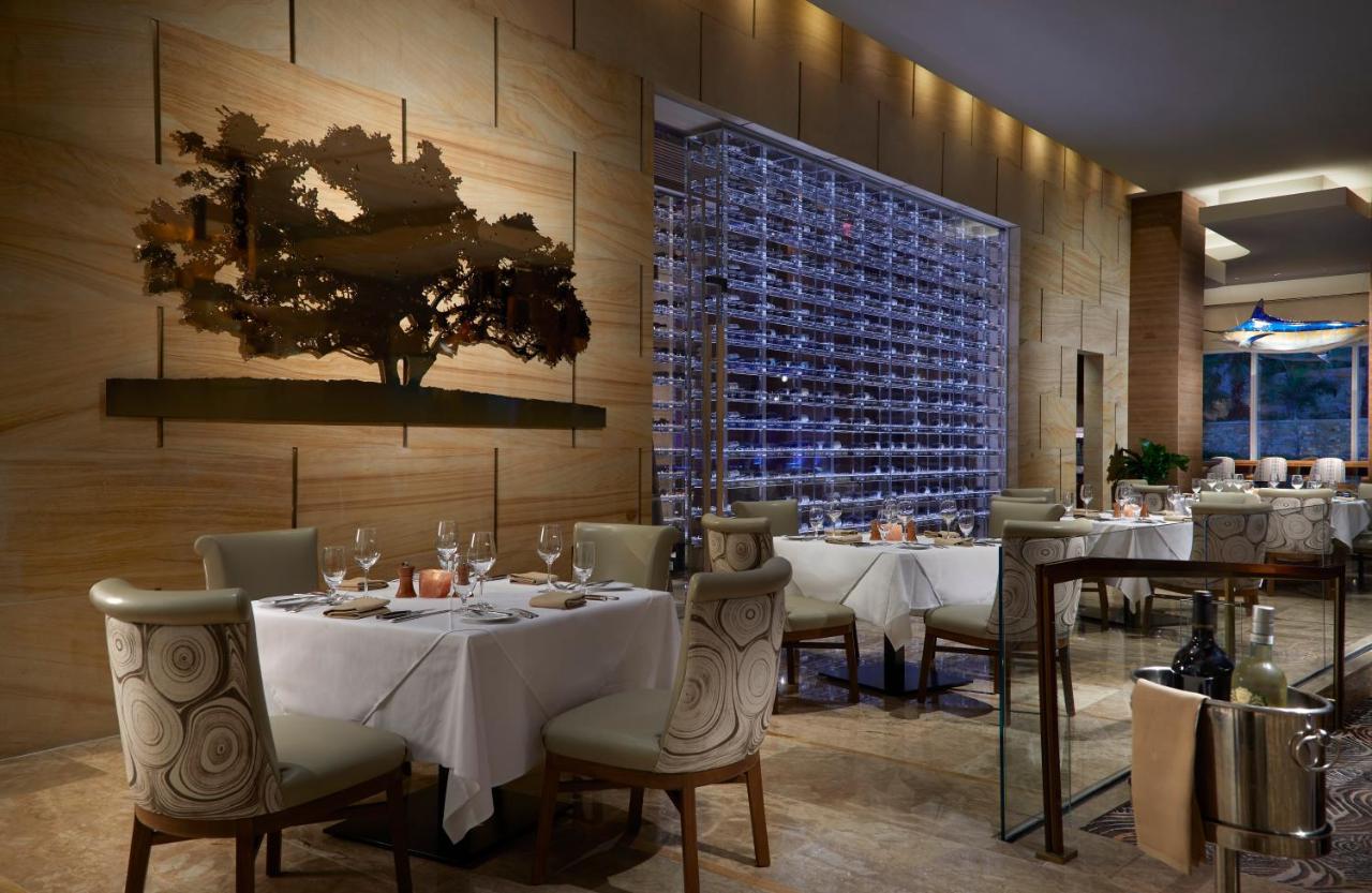  | The Guitar Hotel at Seminole Hard Rock Hotel & Casino
