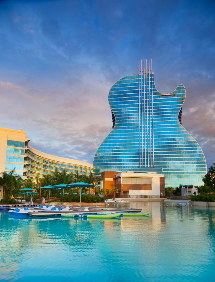  | The Guitar Hotel at Seminole Hard Rock Hotel & Casino
