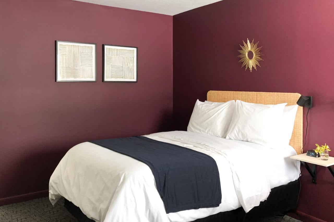| The Nomad Motel