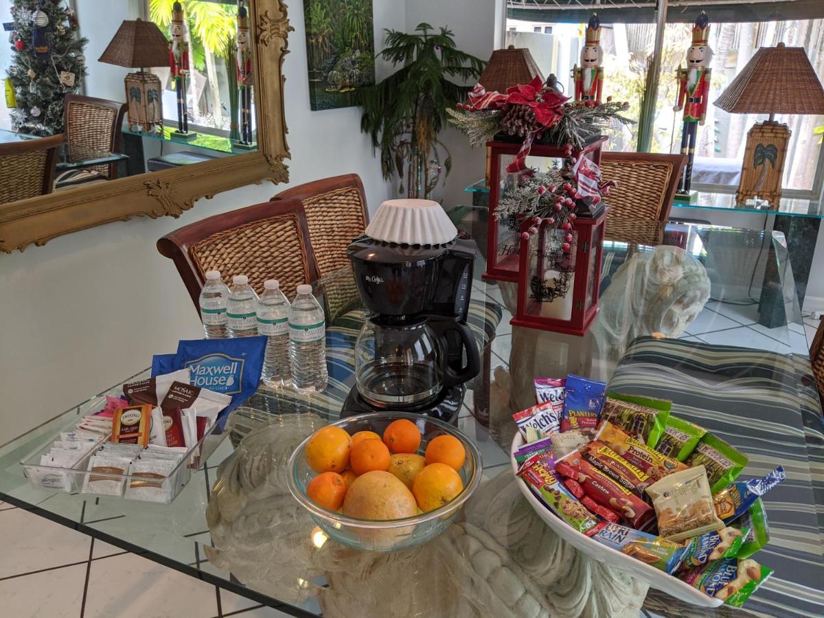 | Suite Dreams Inn by the beach