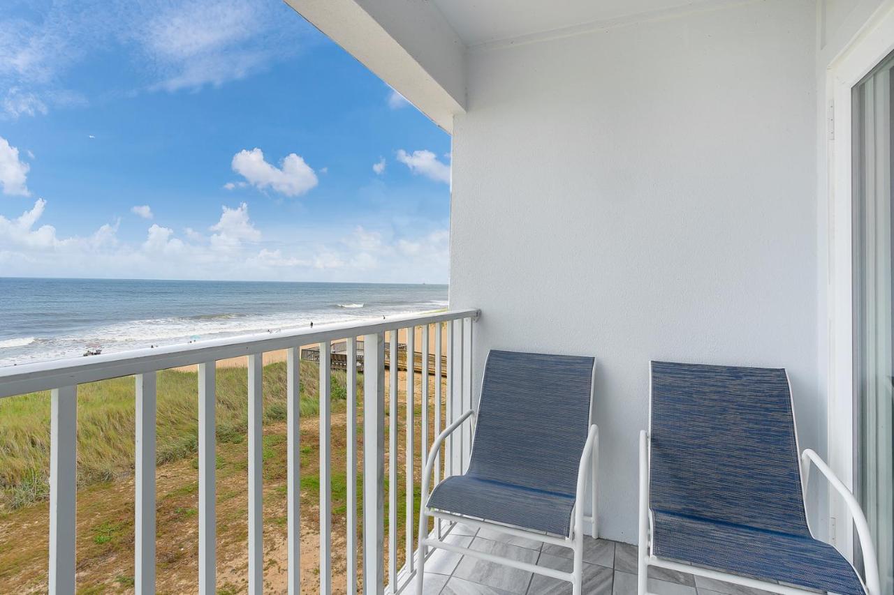 Premium - 2 Queen Beds Oceanfront - 4 Seasons - No Pets at John Yancey Oceanfront Inn