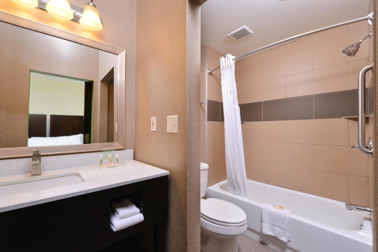 | Holiday Inn Little Rock West - Chenal Pkwy, an IHG Hotel