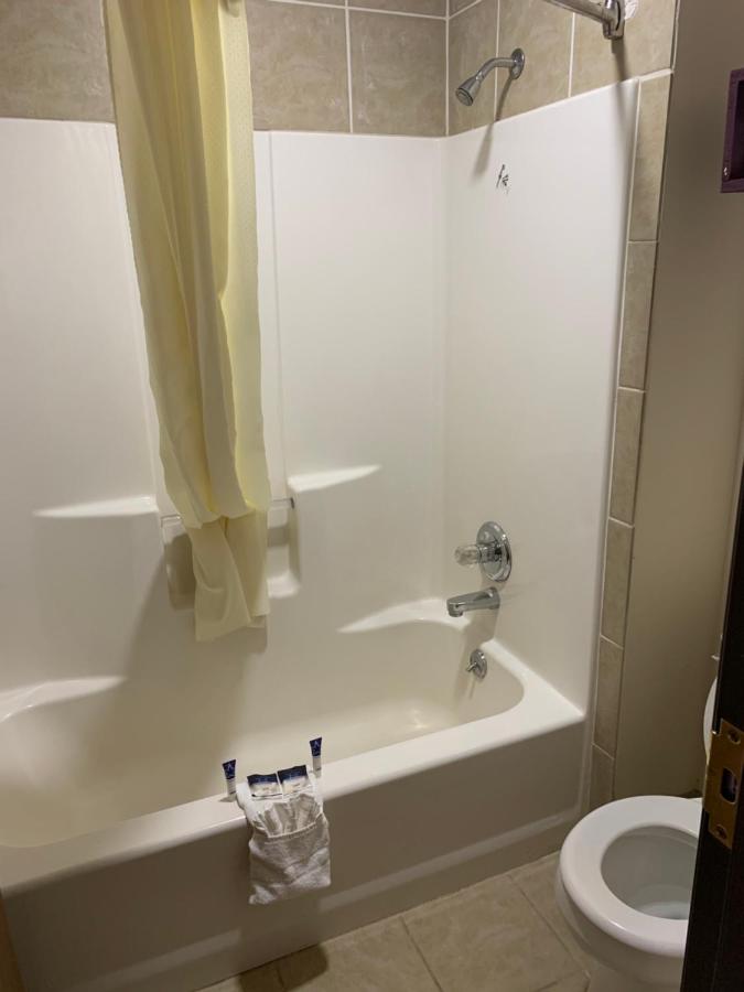 Queen Room with Two Queen Beds at Americas Best Value Inn Gaylord