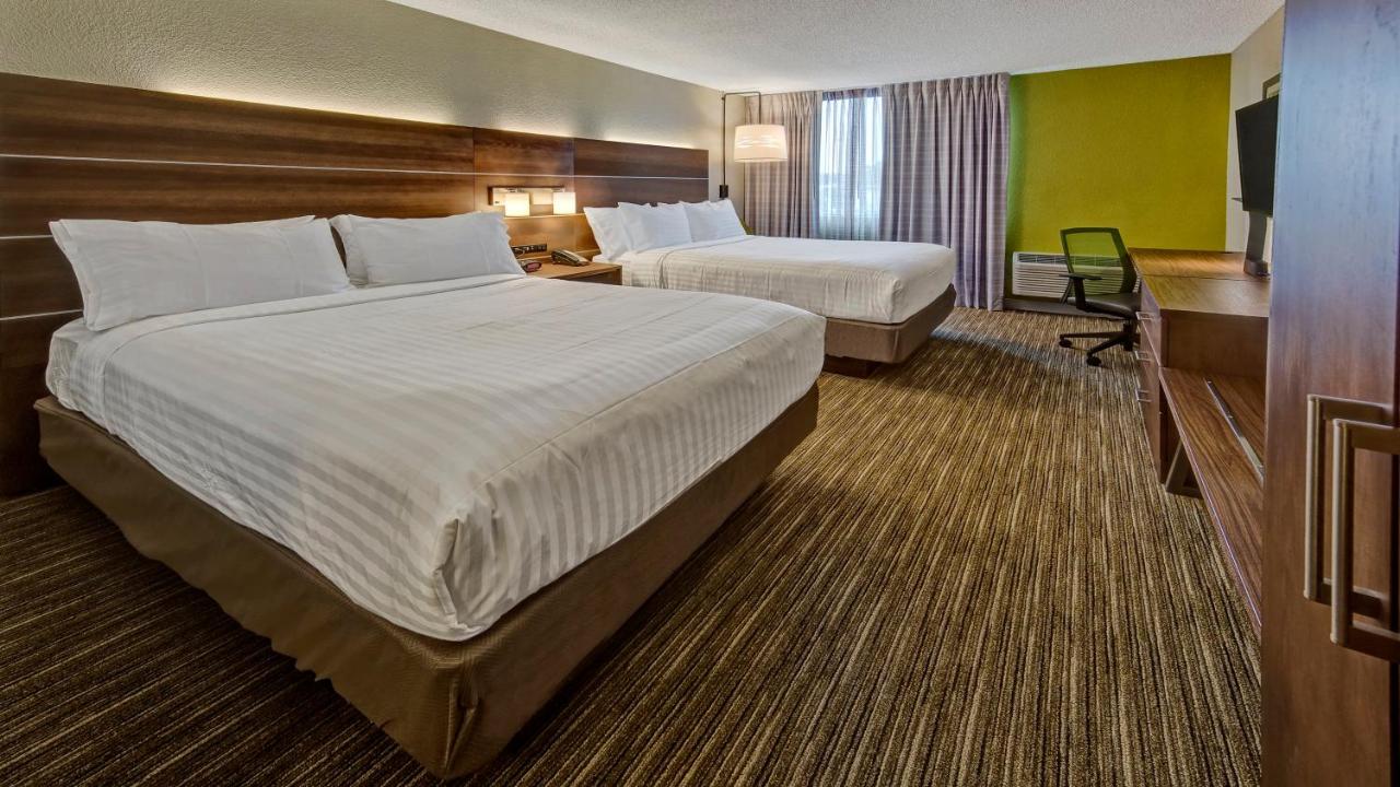 Queen Room with Two Queen Beds at Holiday Inn Express Louisville Airport Expo Center by IHG