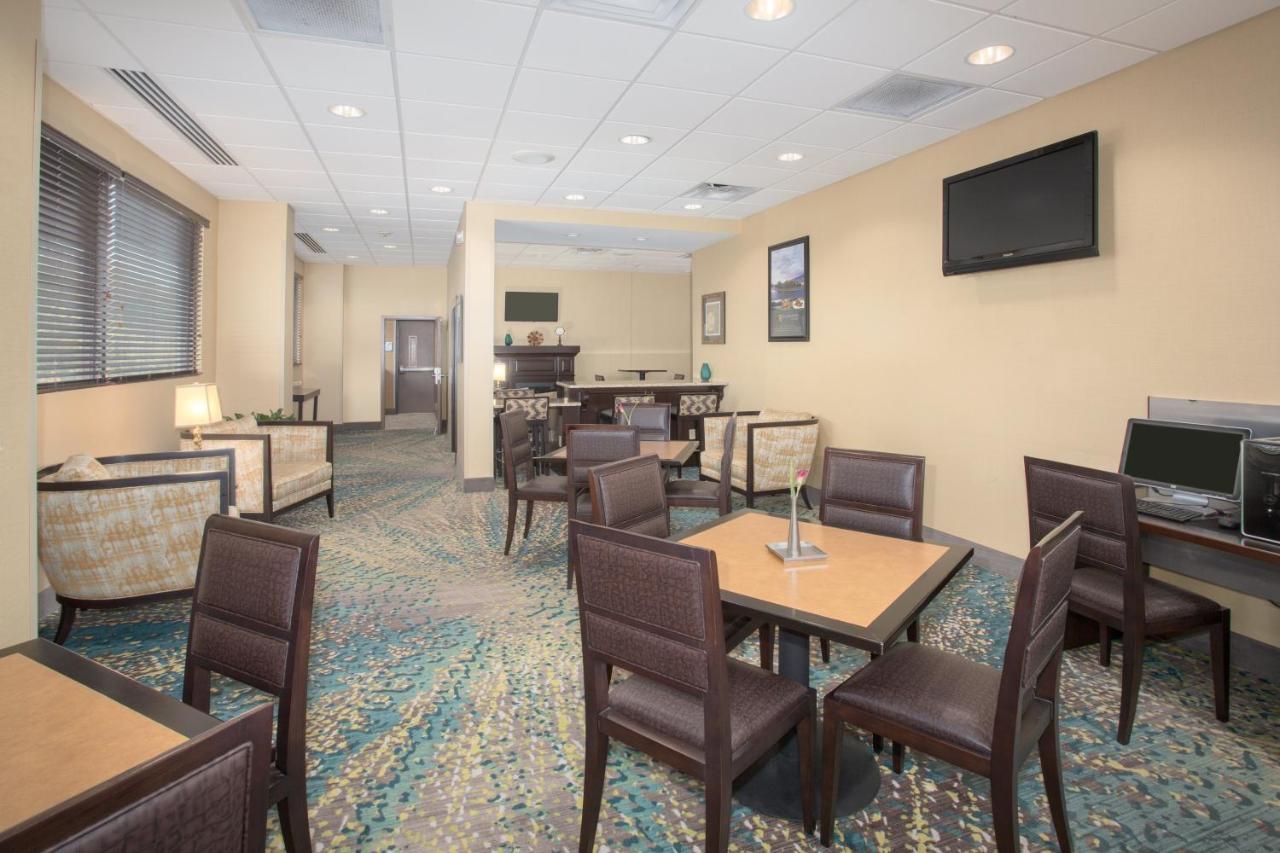  | Holiday Inn Little Rock-Airport-Conference Center, an IHG Hotel
