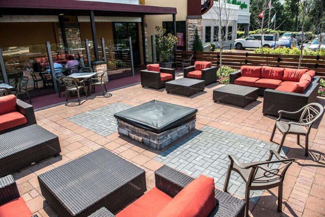  | Holiday Inn Little Rock-Airport-Conference Center, an IHG Hotel