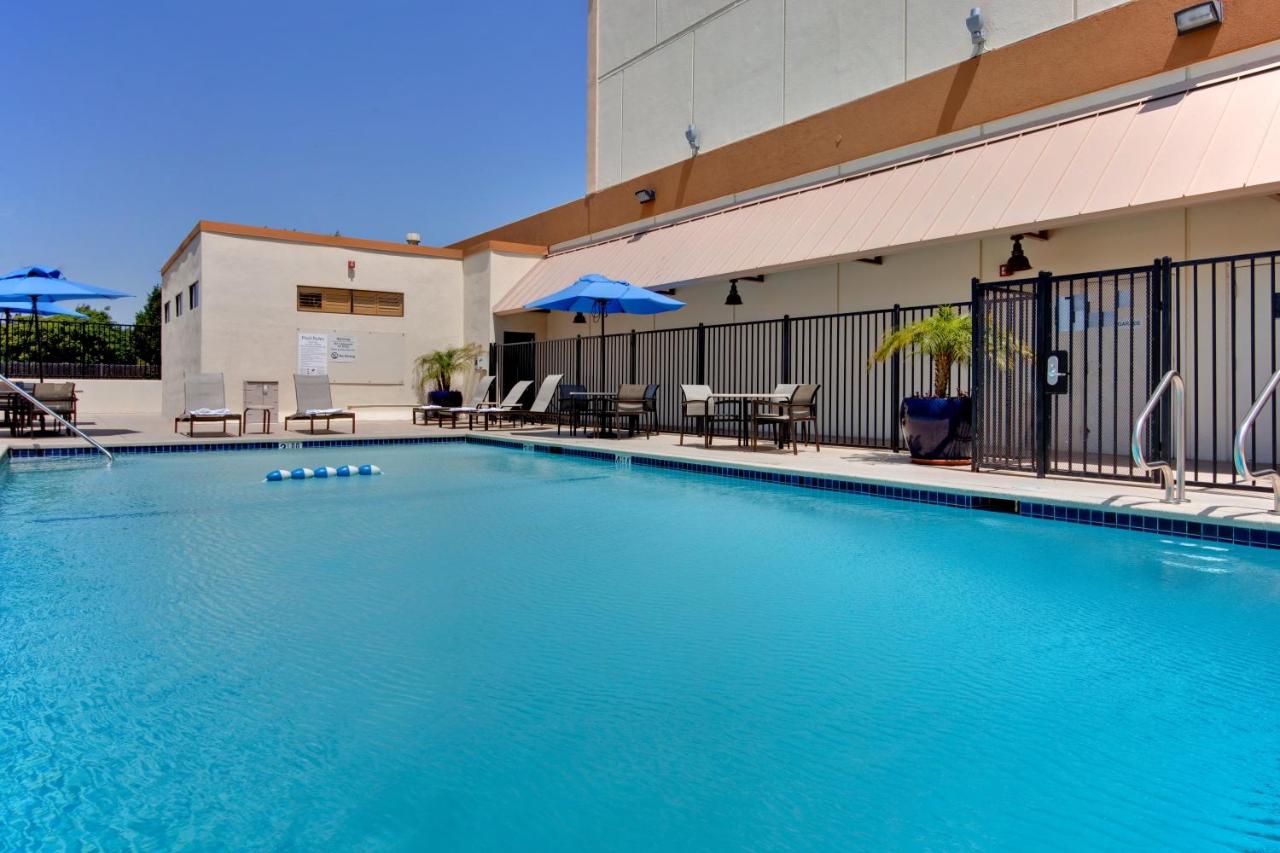  | Holiday Inn Los Angeles - LAX Airport, an IHG Hotel