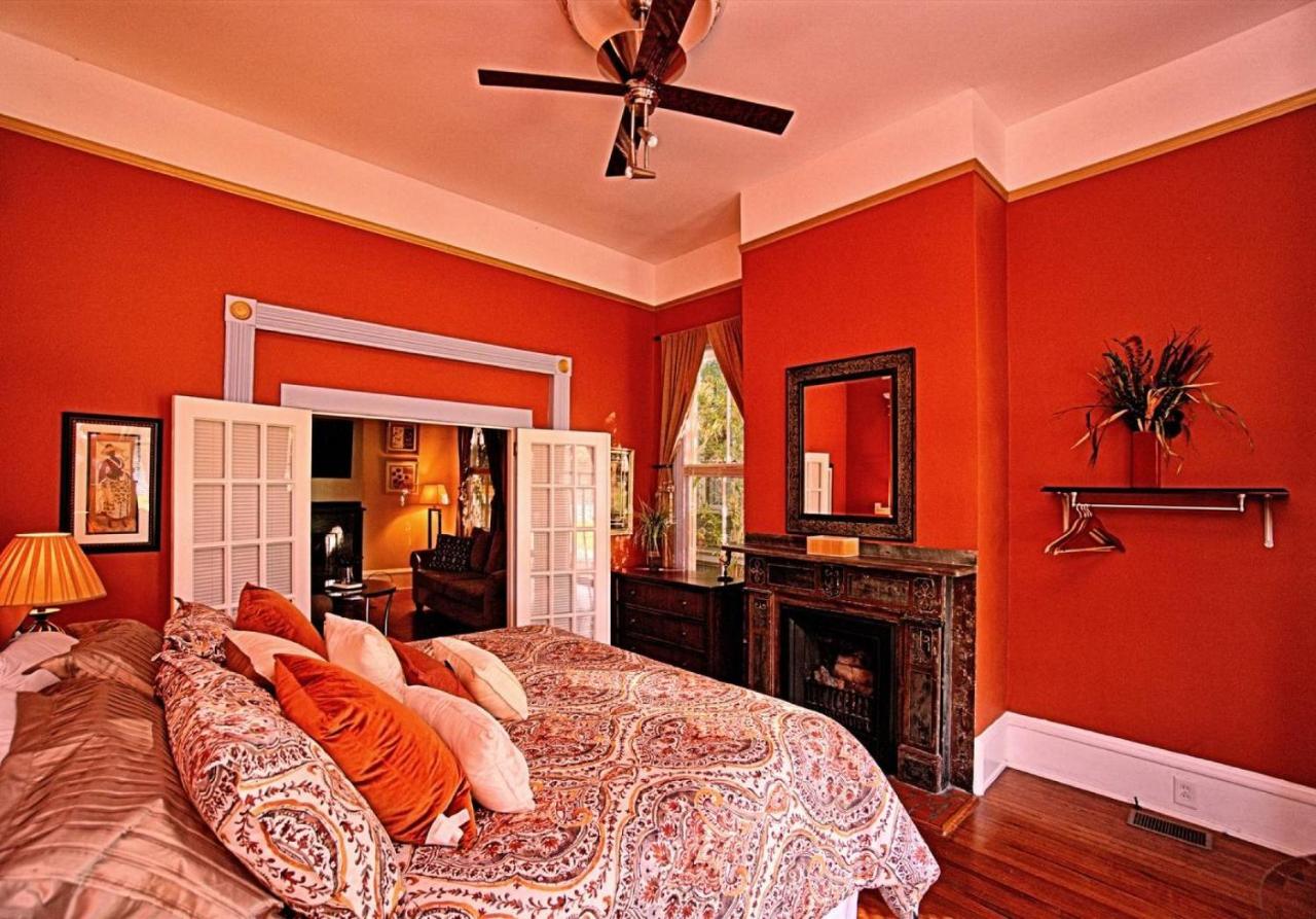  | Huge Victorian Beauty Overlooking Forsyth Park