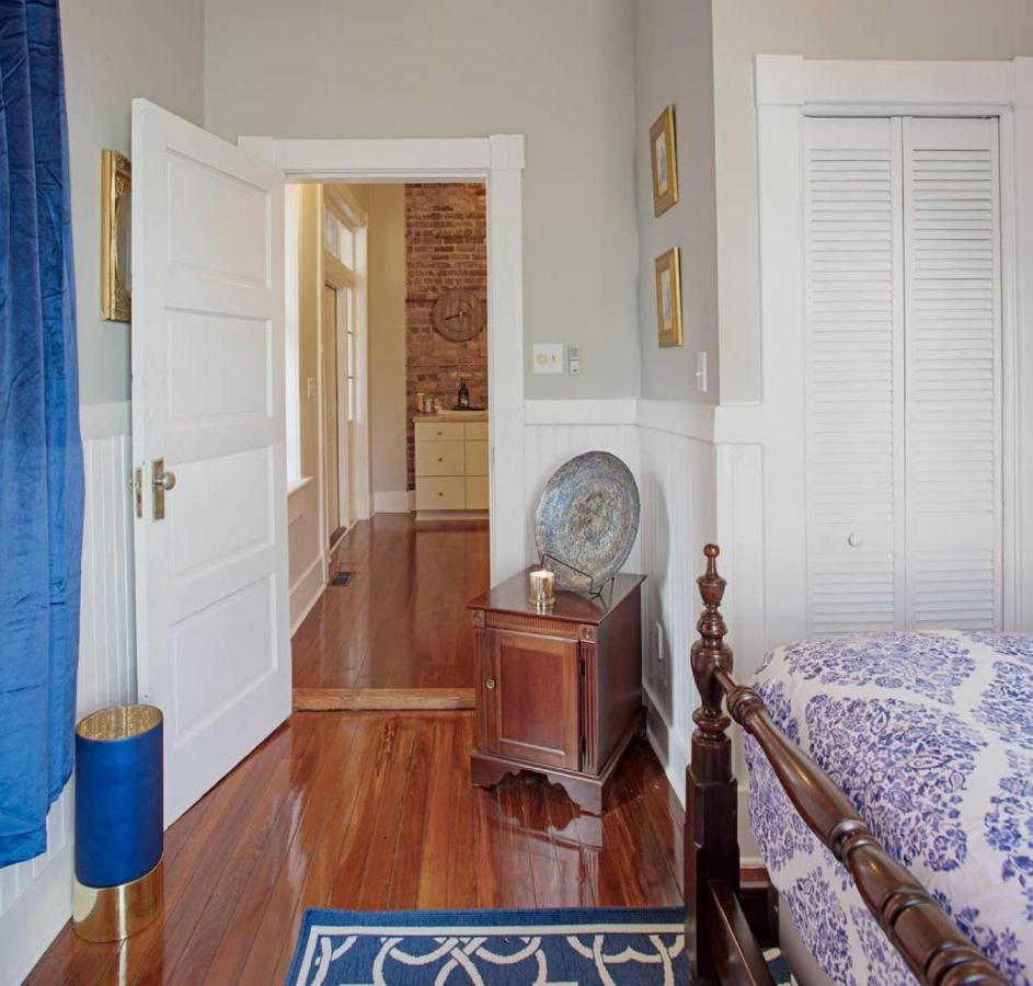 | Modern 4 Bed Brownstone in Historic Downtown