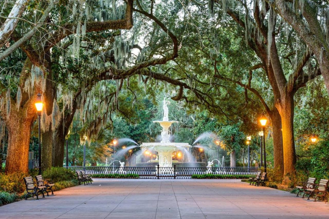| Huge Victorian Beauty Overlooking Forsyth Park