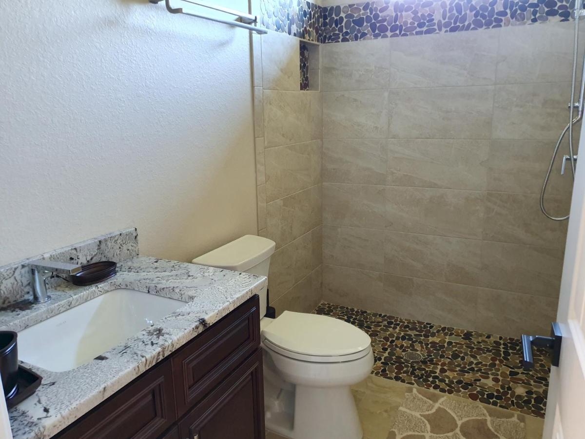 | Stunning BRAND NEW 3 bed home, fabulous pool overlooking river,