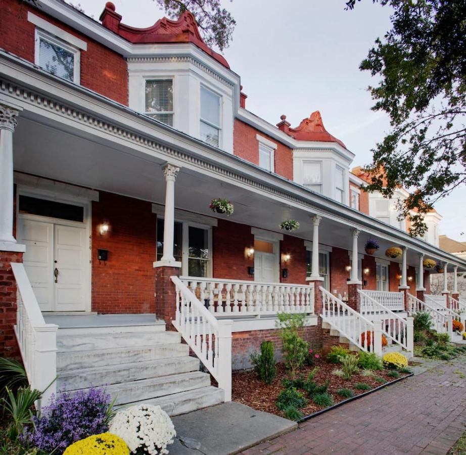 | Modern 4 Bed Brownstone in Historic Downtown