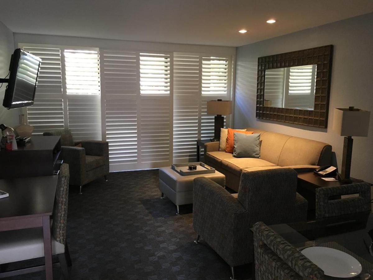 Two-Bedroom Apartment at GetAways at Palm Springs Tennis Club