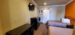 Room #403088006 at Le Blanc Inn & Suites