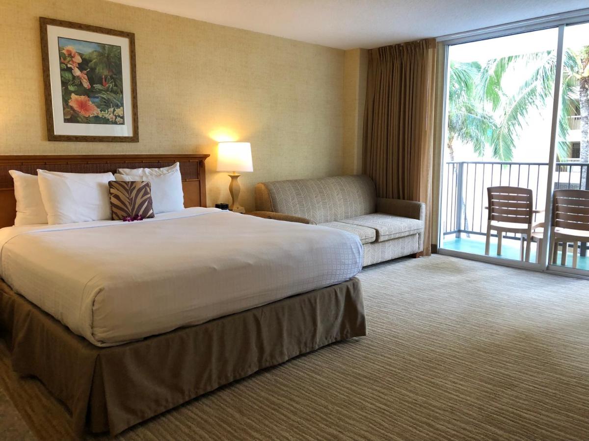  | Waikiki Resort Hotel