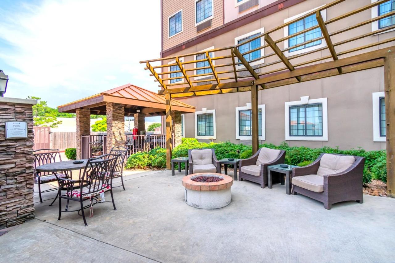  | Staybridge Suites Houston - IAH Airport, an IHG Hotel