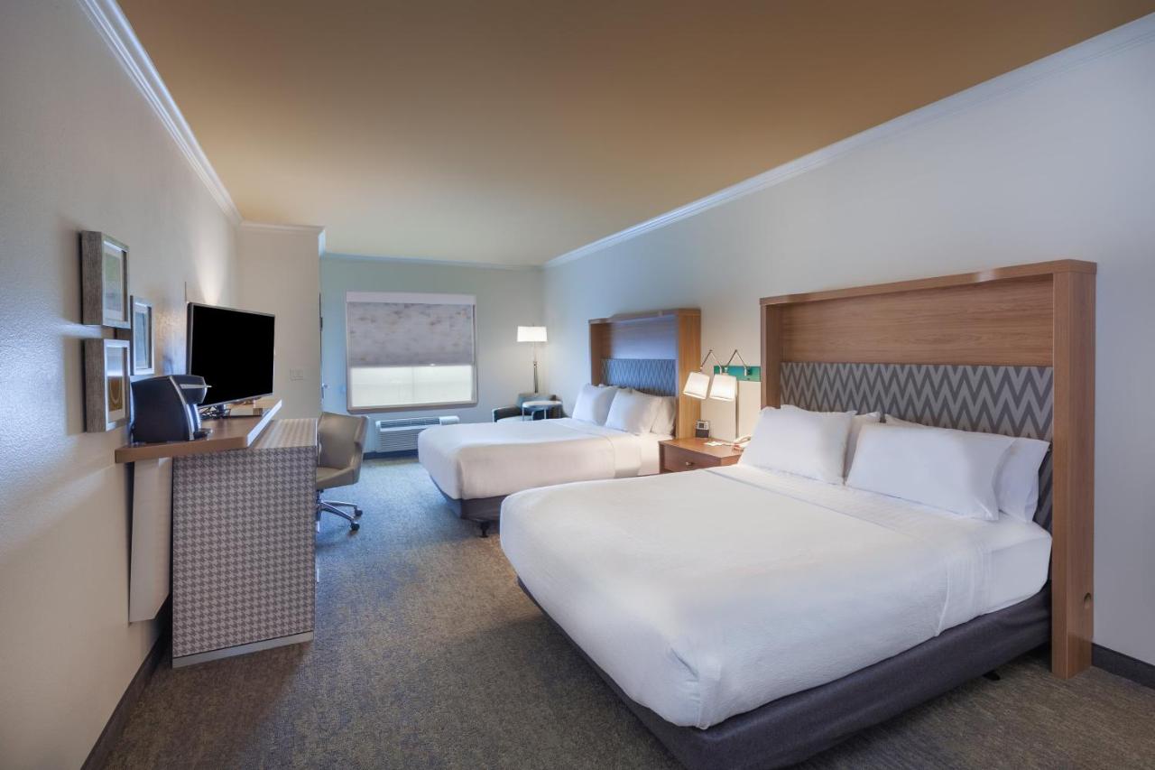 Room with Two Beds and Mobility Accessible Roll-In Shower at Holiday Inn & Suites McKinney - N Allen by IHG