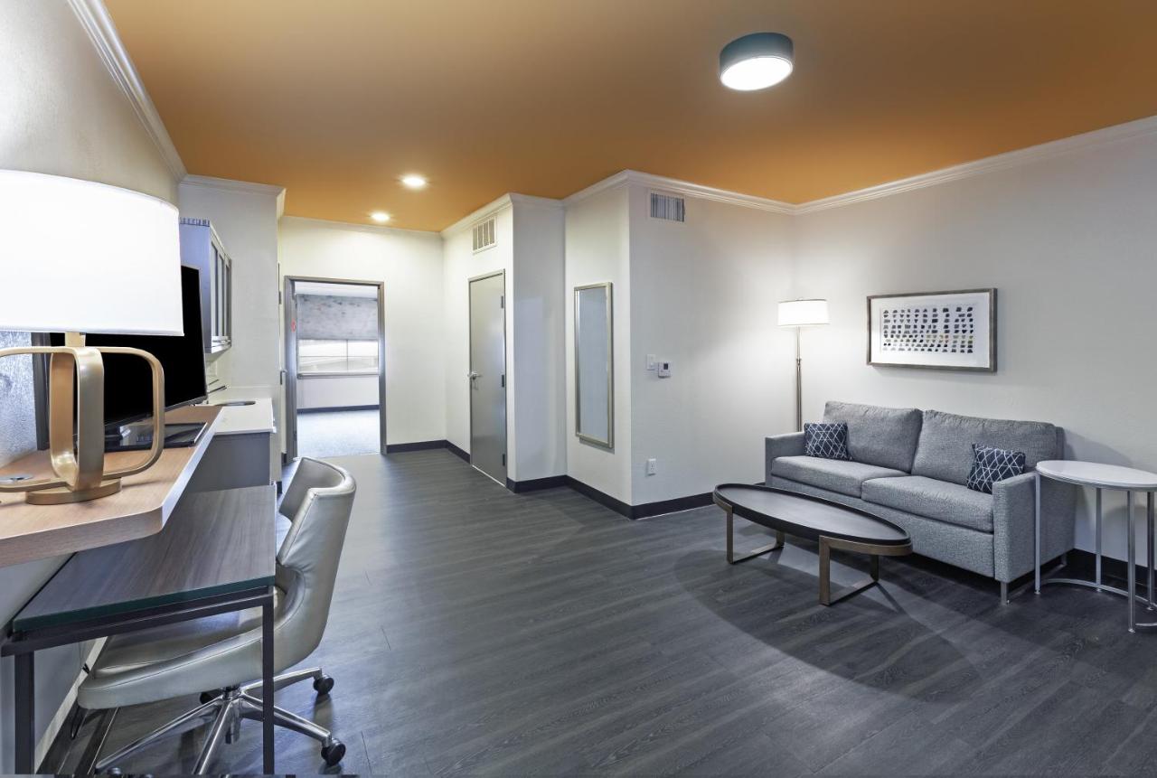 Suite with Mobility Accessible Tran Shower at Holiday Inn & Suites McKinney - N Allen by IHG
