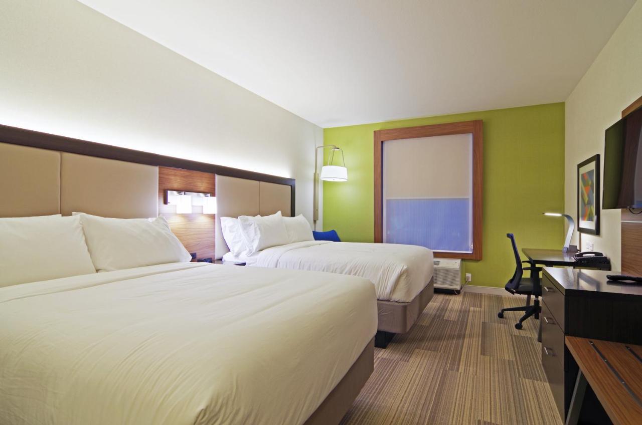 Queen Room with Two Queen Beds - Non-Smoking at Holiday Inn Express Hotel & Suites Phoenix North Scottsdale by IHG