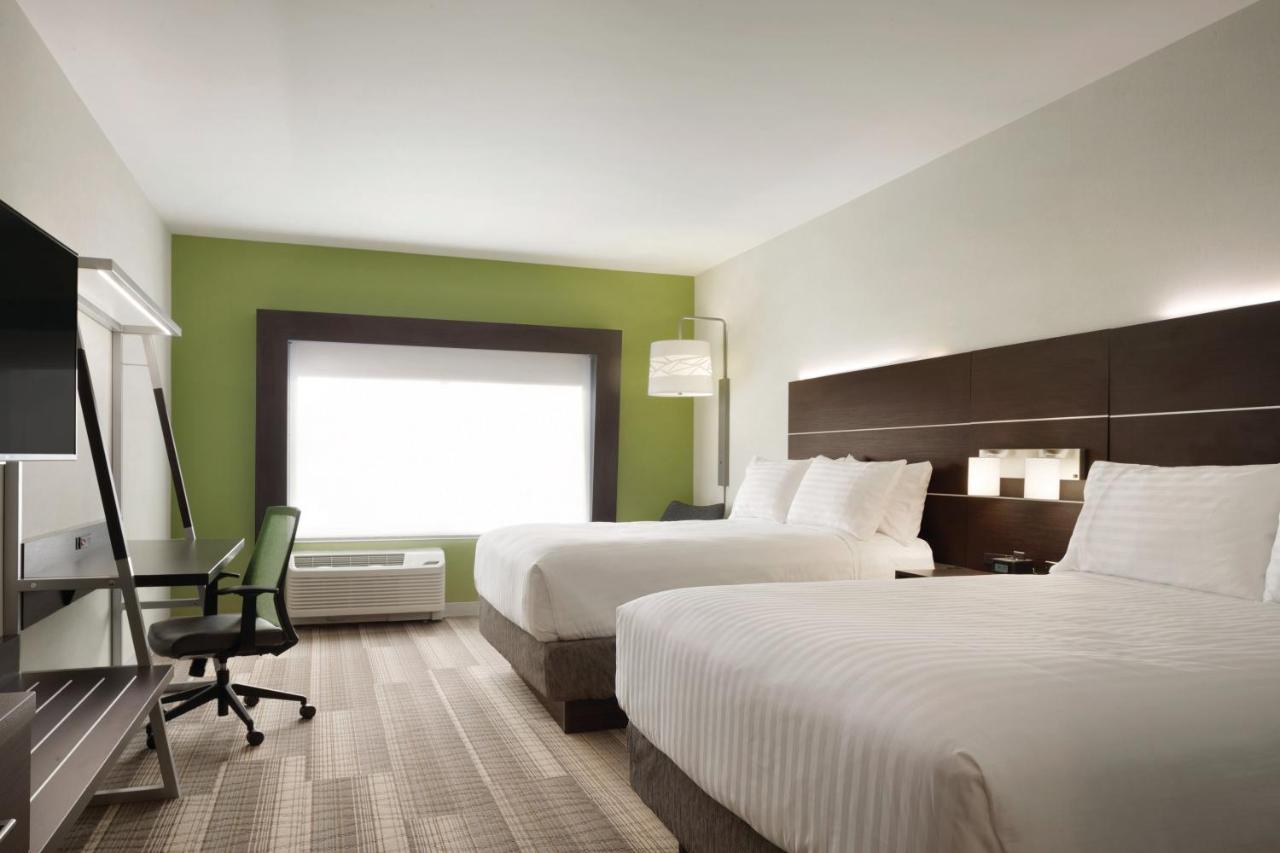 | Holiday Inn Express Newnan, an IHG Hotel