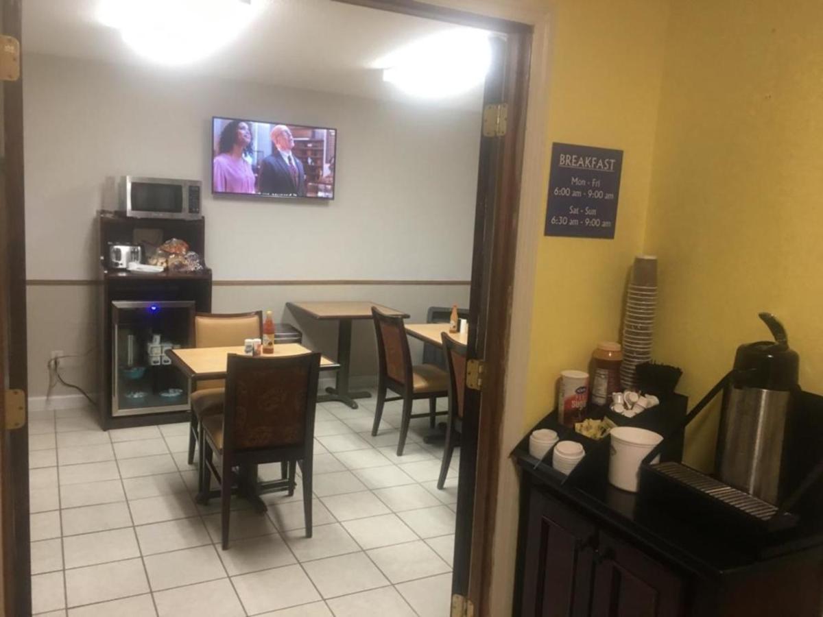 | Loyalty Inn Hawkinsville