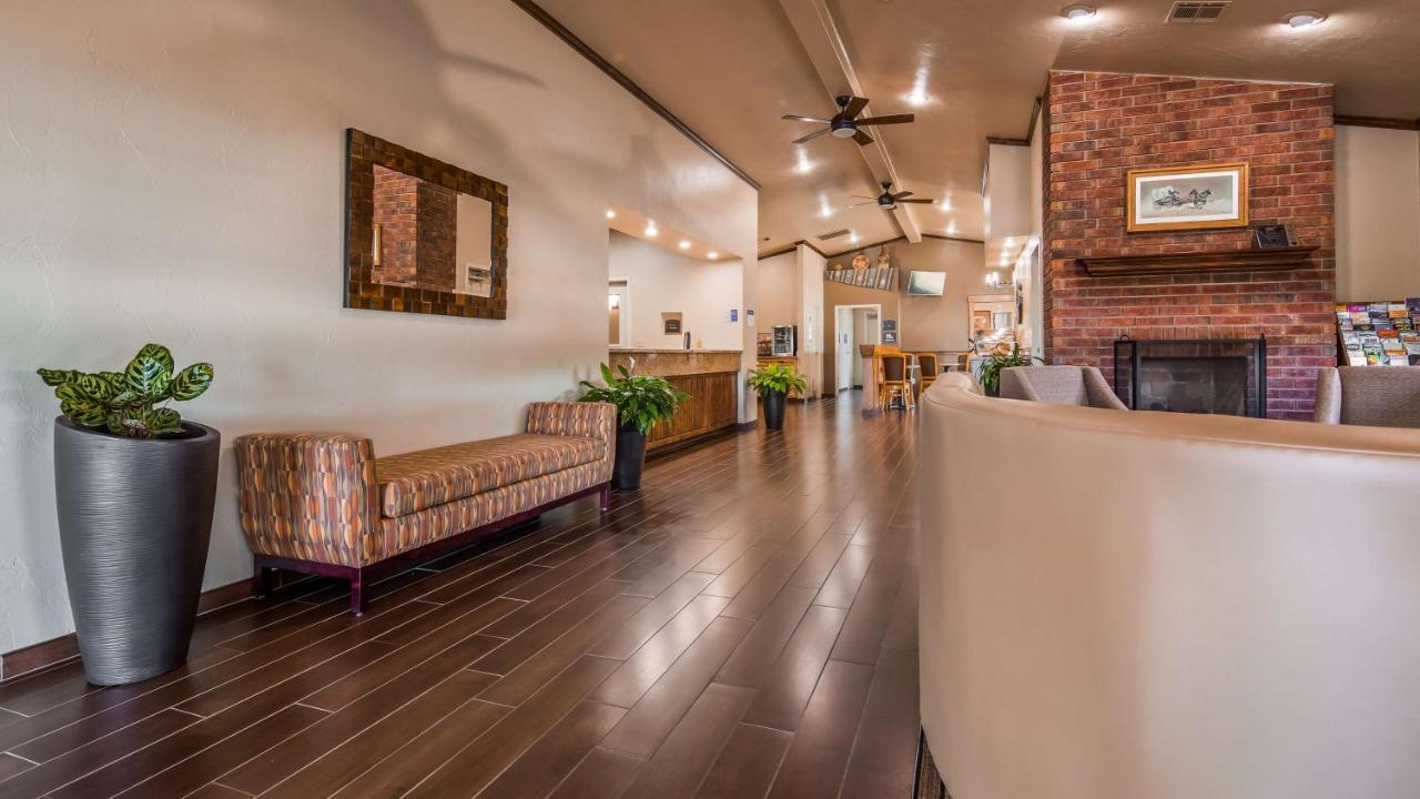 | Best Western TimberRidge Inn