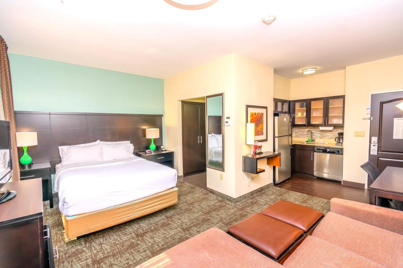  | Staybridge Suites Houston - IAH Airport, an IHG Hotel