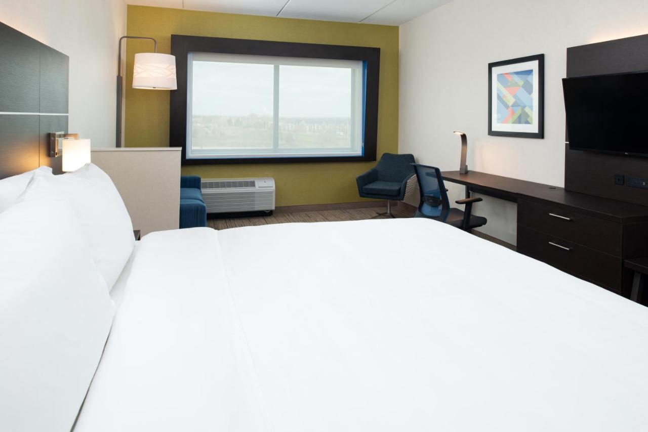  | Holiday Inn Express & Suites - Romeoville - Joliet North, an IHG Hotel