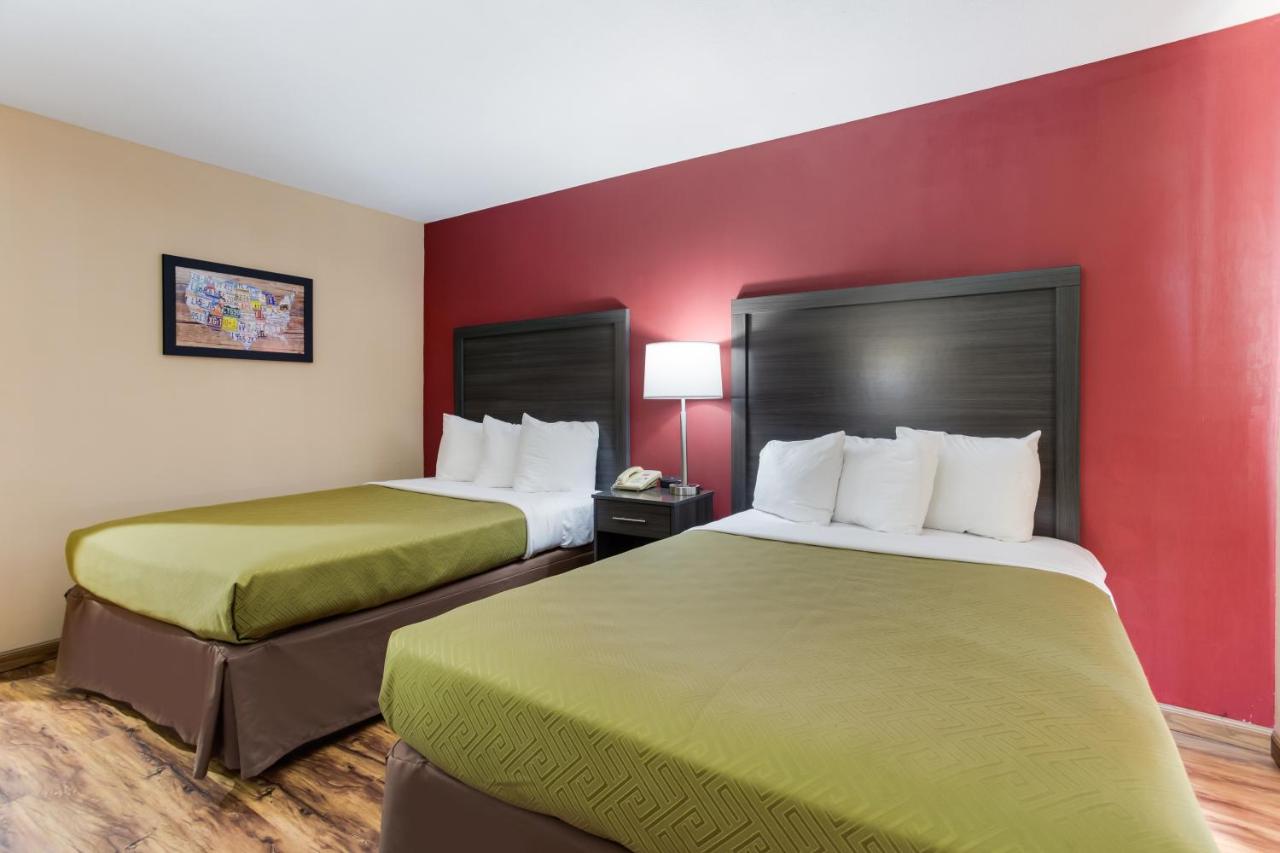  | Econo Lodge Painted Post