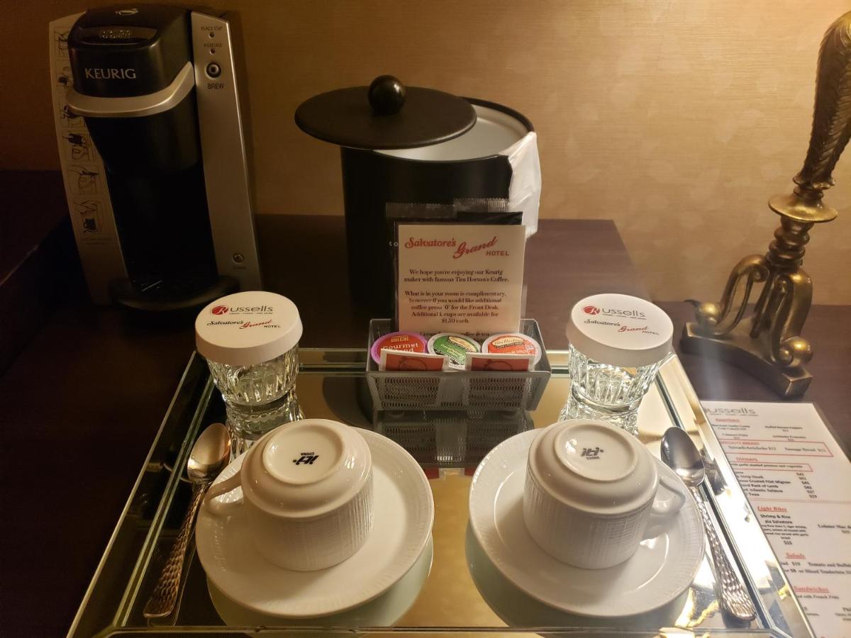  | Salvatores Grand Hotel