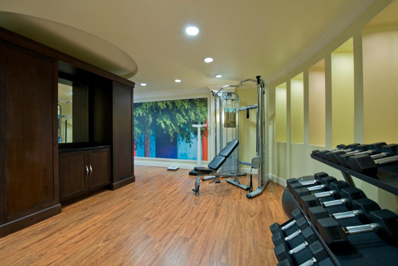  | Hotel Indigo Atlanta Airport College Park, an IHG Hotel