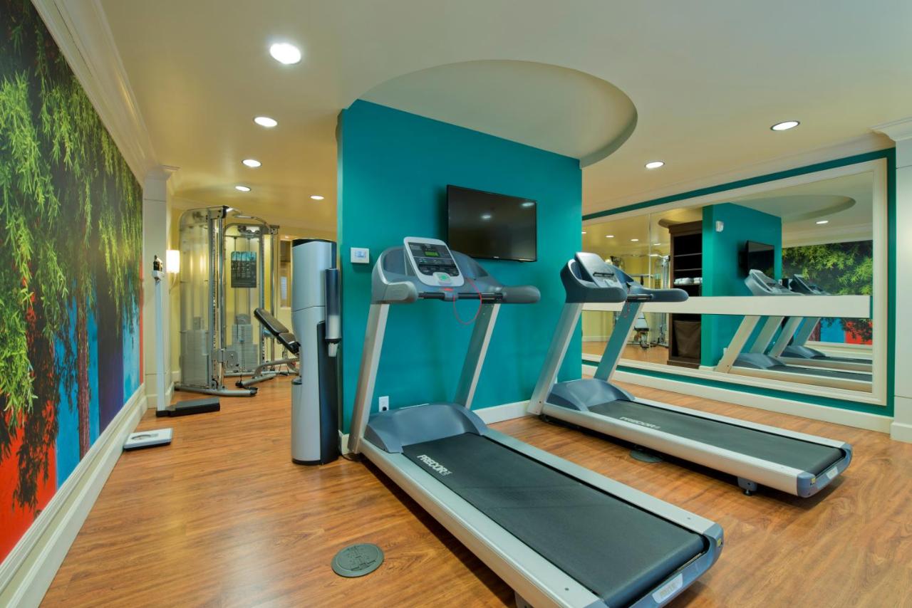  | Hotel Indigo Atlanta Airport College Park, an IHG Hotel