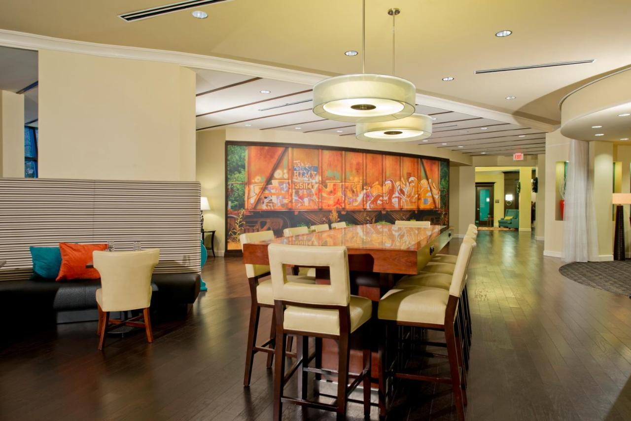 | Hotel Indigo Atlanta Airport College Park, an IHG Hotel