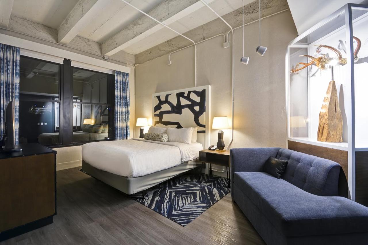 | Hotel Indigo Kansas City - The Crossroads, an IHG Hotel