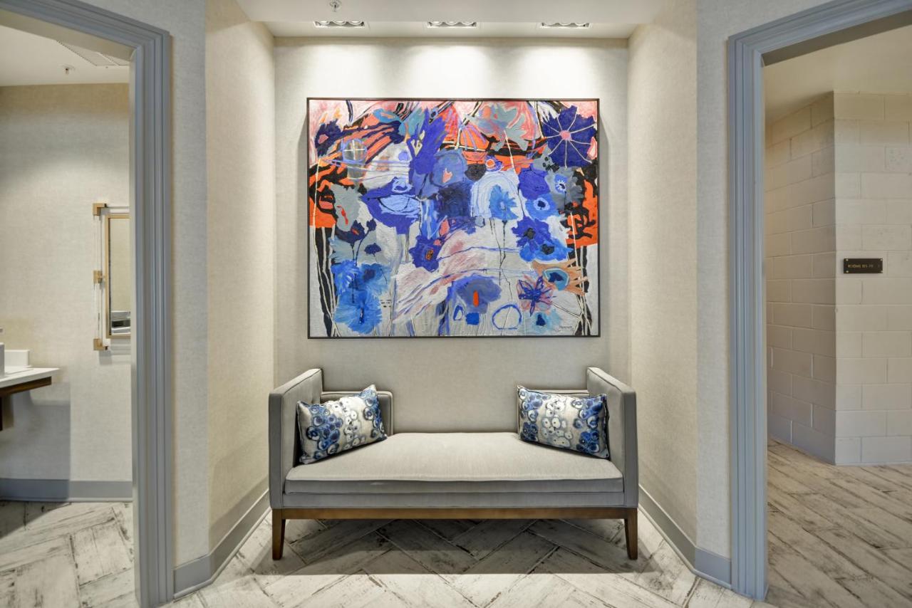 | Hotel Indigo Kansas City - The Crossroads, an IHG Hotel
