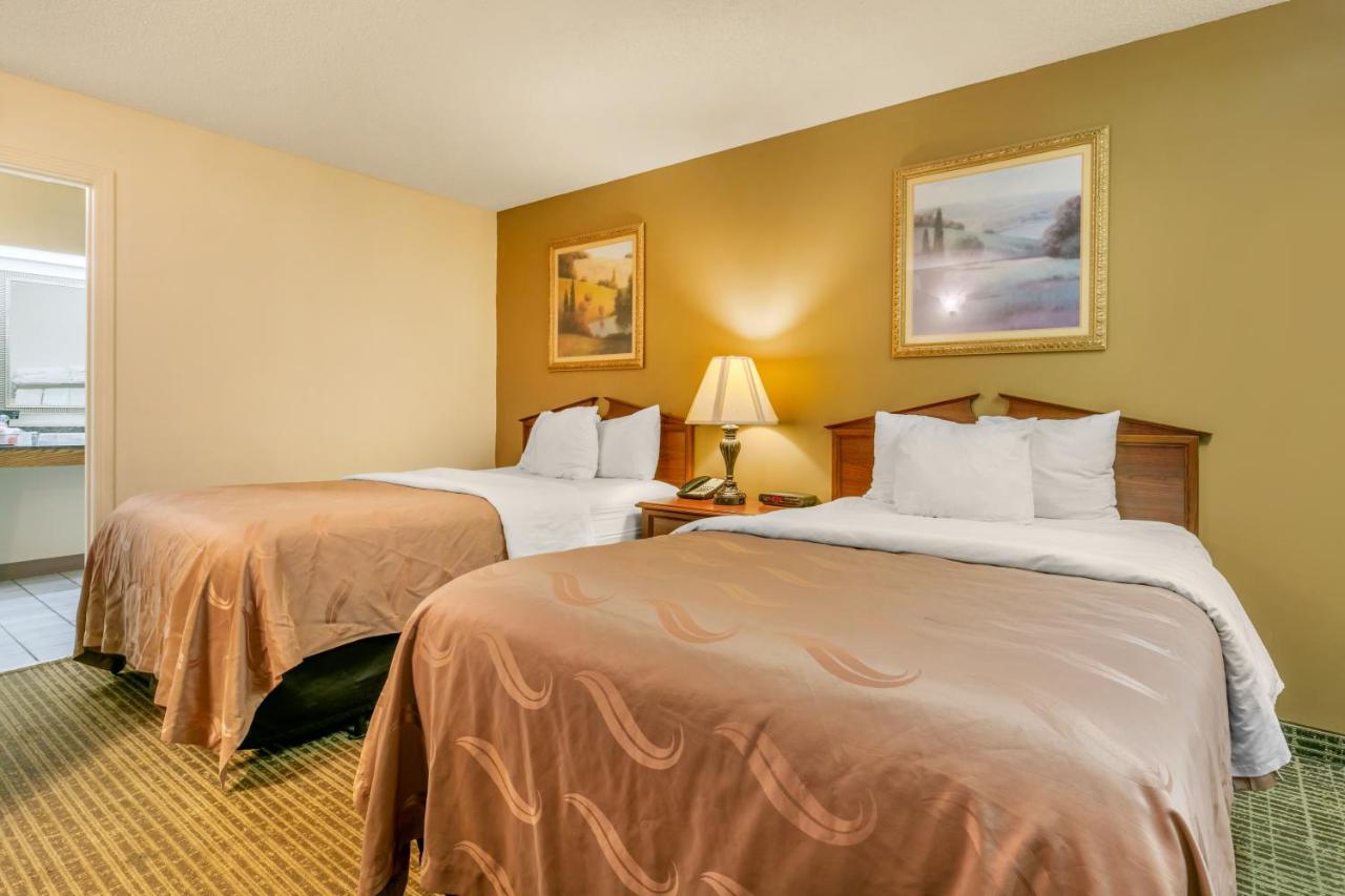 Double Room with Two Double Beds - Non-Smoking at Quality Inn Johnson City I-26 exit 17