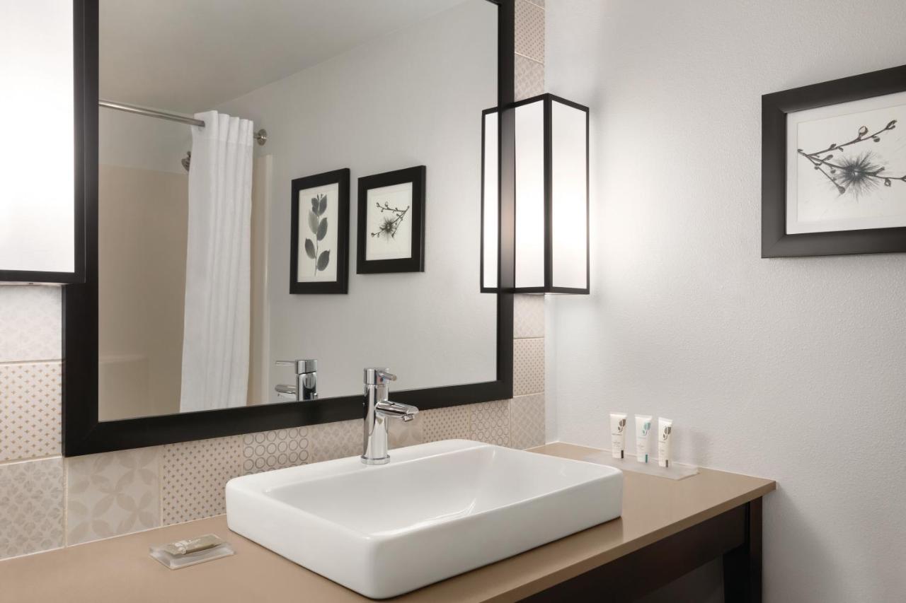 One-Bedroom King Suite - Disability Access at Country Inn & Suites by Radisson, Orlando Airport, FL