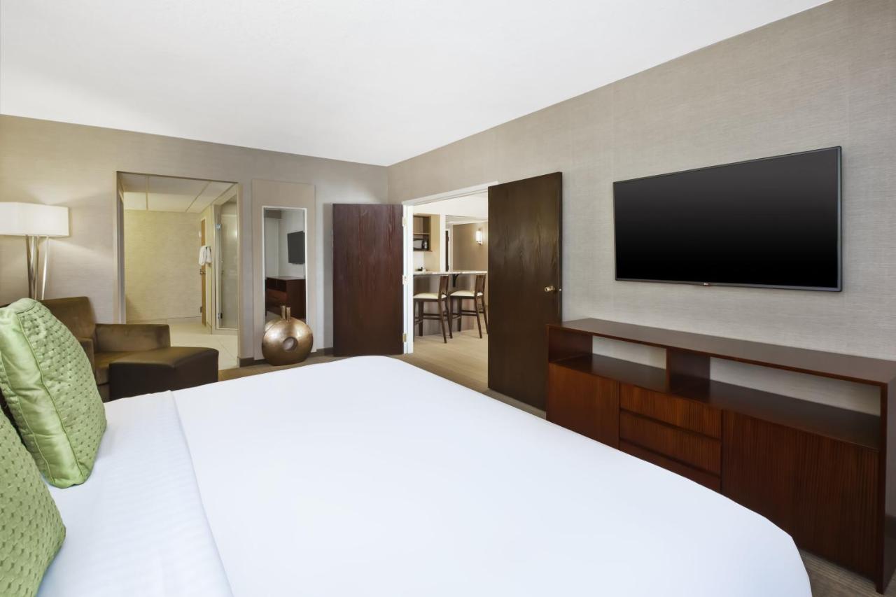 King Suite with Jetted Tub at DoubleTree by Hilton Rapid City Downtown Convention Center