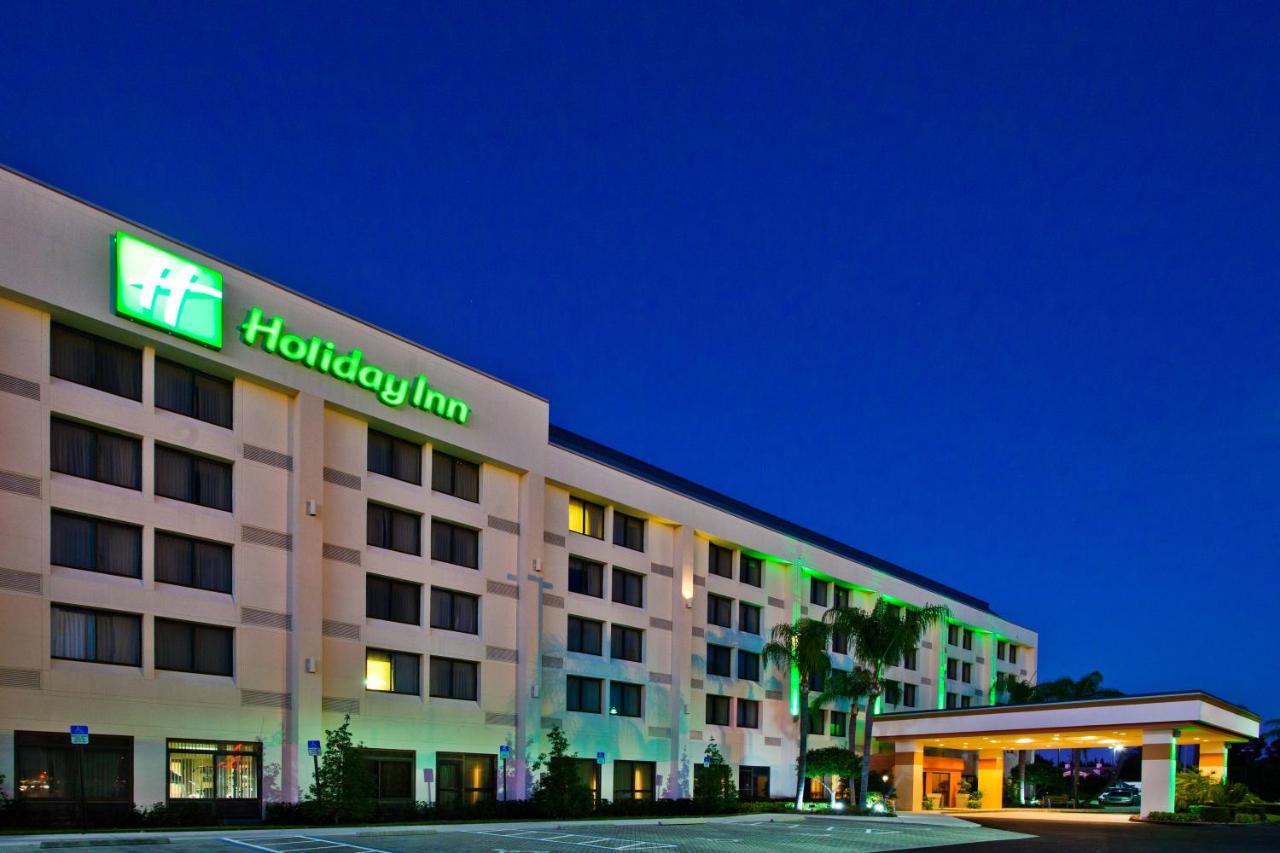  | Holiday Inn Port St. Lucie