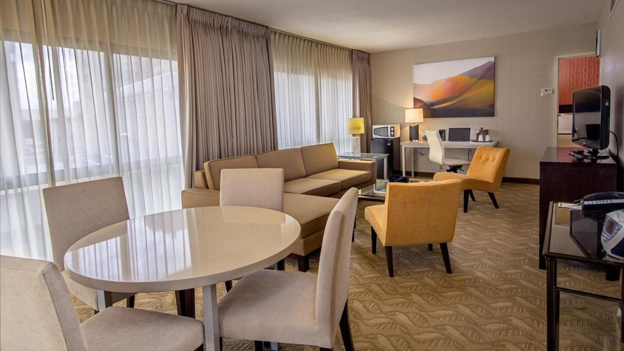  | Holiday Inn Downtown Rochester, an IHG Hotel