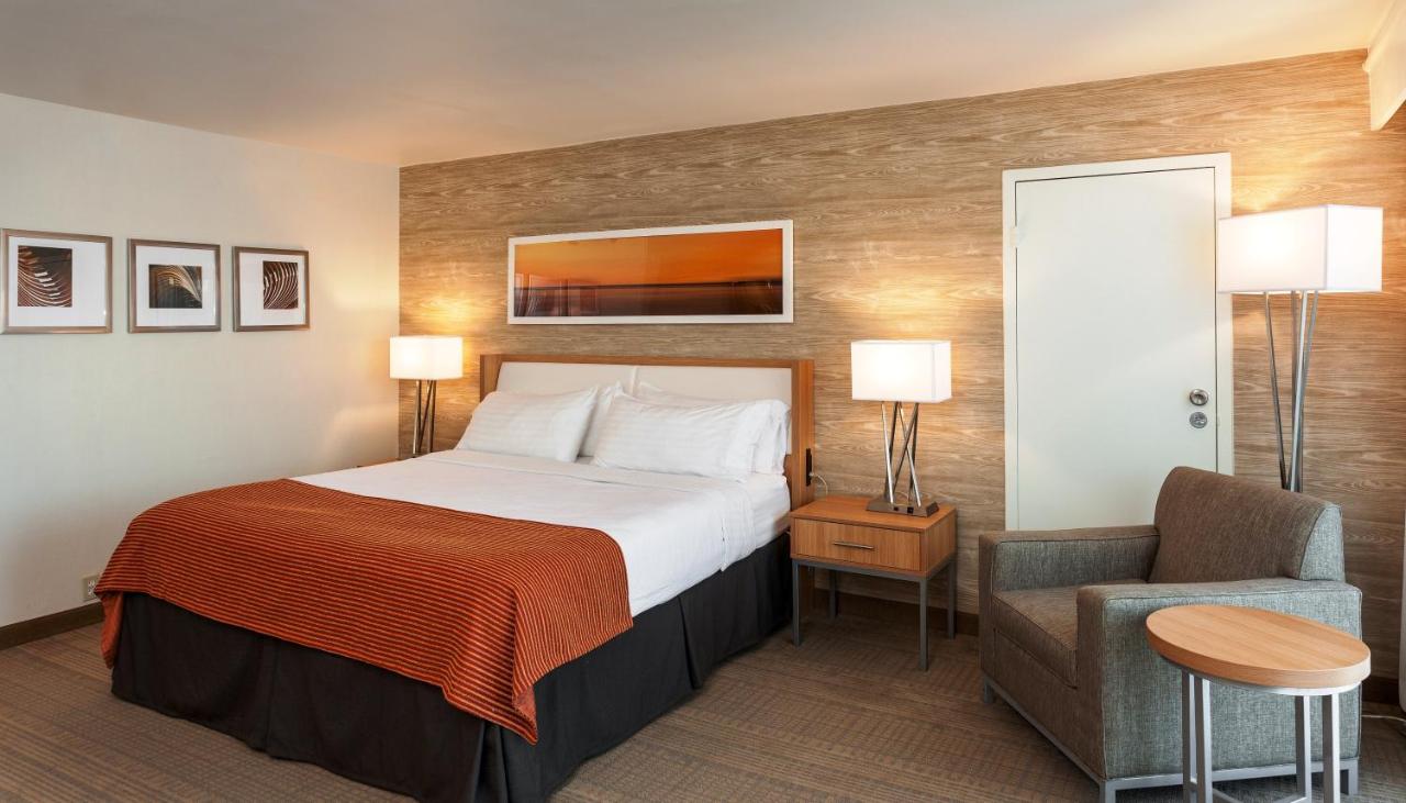 | Holiday Inn San Antonio-Downtown/Market Square, an IHG Hotel