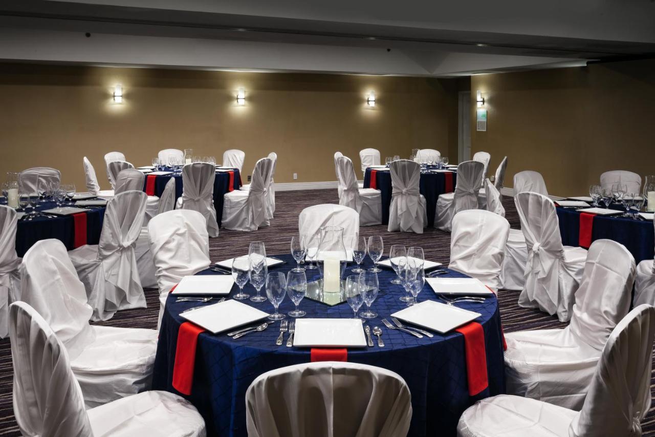 | Holiday Inn San Antonio-Downtown/Market Square, an IHG Hotel