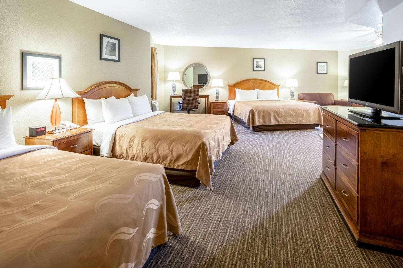 Superior Efficiency Family Suite - Non Smoking at Quality Inn Keystone near Mount Rushmore